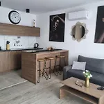 Q Meta -1, 2 Lub 3-pokojowe, Klimatyzowane Przy Manufakturze Z Garazem Lub Parkingiem Gratis, Fv * Łódź