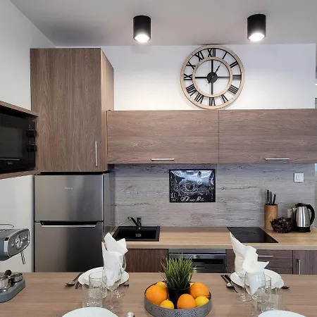 Apartment Q Meta -1, 2 Lub 3-pokojowe, Klimatyzowane Przy Manufakturze Z Garazem Lub Parkingiem Gratis, Fv Lodz