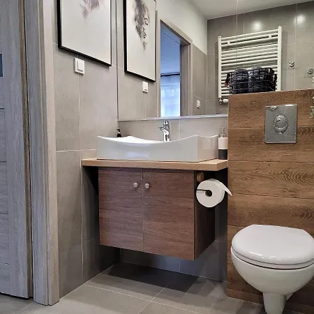 Q Meta -1, 2 Lub 3-pokojowe, Klimatyzowane Przy Manufakturze Z Garazem Lub Parkingiem Gratis, Fv Apartment Lodz