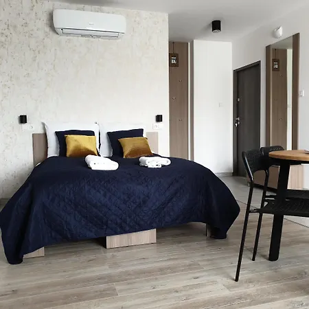 Apartament Q Apart AGAT - parking klimatyzacja Netflix, STUDIO Łódź