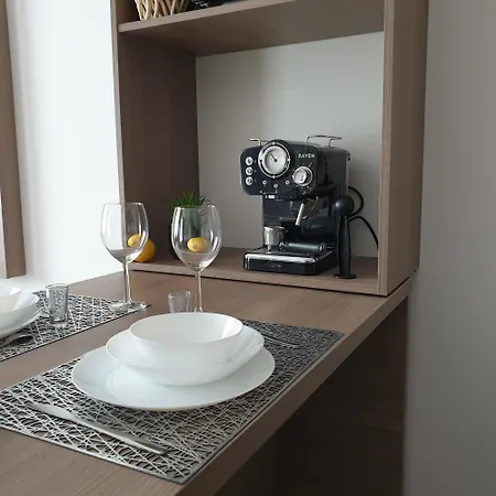 Q Meta -1, 2 Lub 3-pokojowe, Klimatyzowane Przy Manufakturze Z Garazem Lub Parkingiem Gratis, Fv