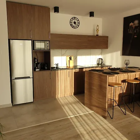 Q Meta -1, 2 Lub 3-pokojowe, Klimatyzowane Przy Manufakturze Z Garazem Lub Parkingiem Gratis, Fv Apartment