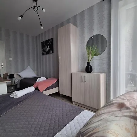 Apartament Q Apart AGAT - parking klimatyzacja Netflix, STUDIO Łódź