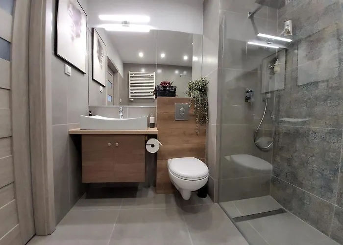 Appartamento Q Meta -1, 2 Lub 3-pokojowe, Klimatyzowane Przy Manufakturze Z Garazem Lub Parkingiem Gratis, Fv