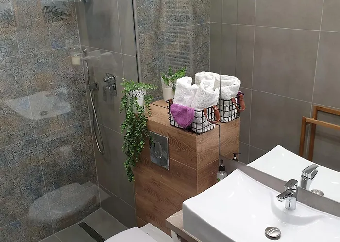 Q Meta -1, 2 Lub 3-pokojowe, Klimatyzowane Przy Manufakturze Z Garazem Lub Parkingiem Gratis, Fv