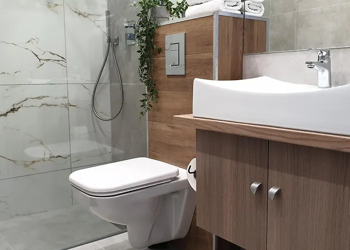 Q Meta -1, 2 Lub 3-pokojowe, Klimatyzowane Przy Manufakturze Z Garazem Lub Parkingiem Gratis, Fv Appartamento