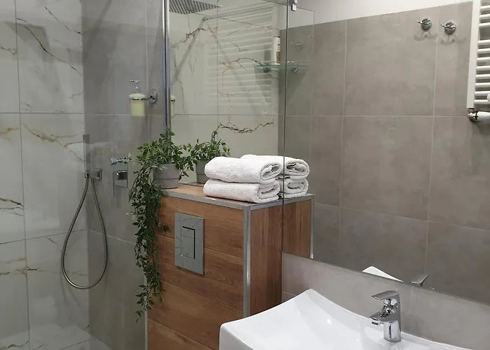 Appartamento Q Meta -1, 2 Lub 3-pokojowe, Klimatyzowane Przy Manufakturze Z Garazem Lub Parkingiem Gratis, Fv Łódź