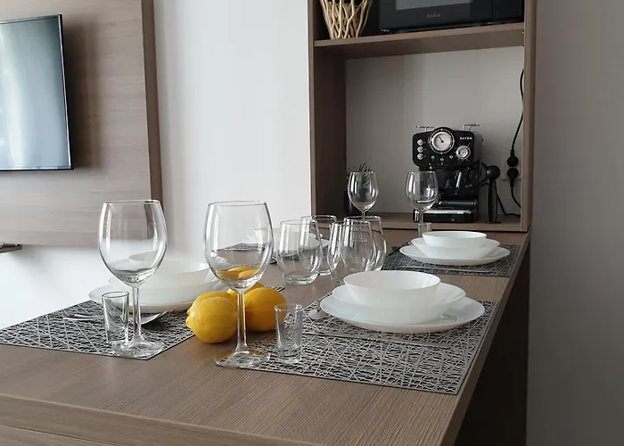 Q Meta -1, 2 Lub 3-pokojowe, Klimatyzowane Przy Manufakturze Z Garazem Lub Parkingiem Gratis, Fv Appartamento