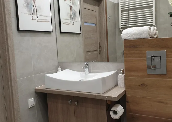 Q Meta -1, 2 Lub 3-pokojowe, Klimatyzowane Przy Manufakturze Z Garazem Lub Parkingiem Gratis, Fv * Łódź